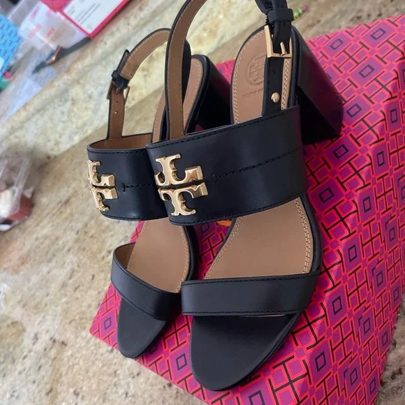 New Tory butch black 🖤 sandal - Picture 3 of 6